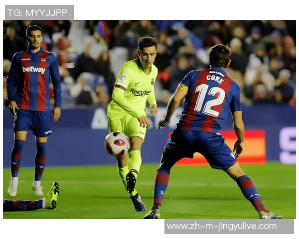 西班牙人与米兰德斯的激烈对决揭示足球战术与团队合作的魅力 西班牙人与米兰德斯的激烈对决揭示足球战术与团队合作的魅力